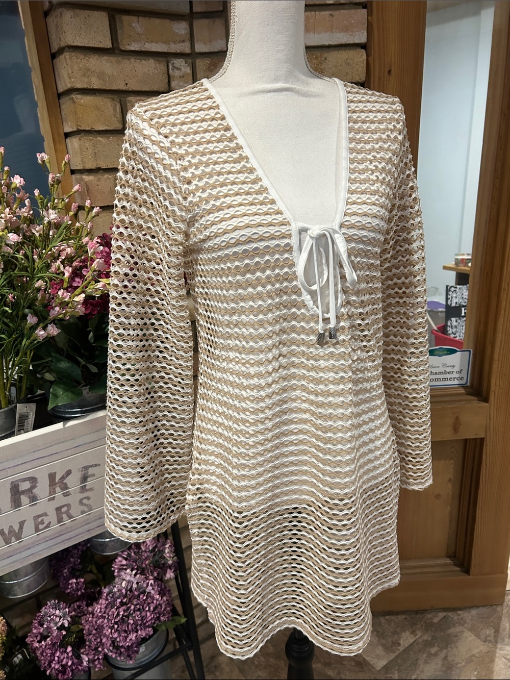 NWT Dotti Women’s Cream & Tan Crochet Cover-Up Tunic with Tie Front